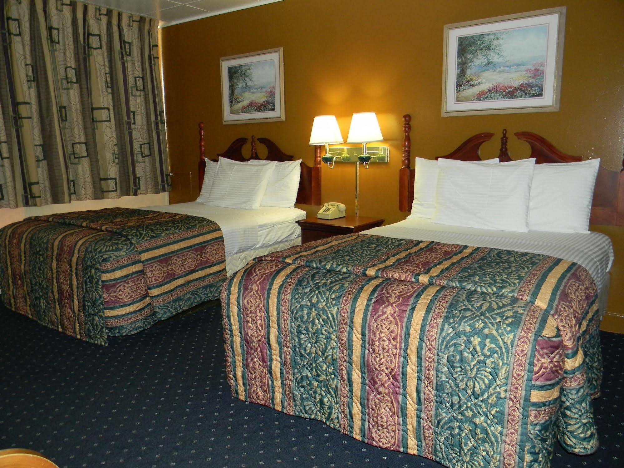 Fairfax Motel Roanoke Rapids Eksteriør bilde